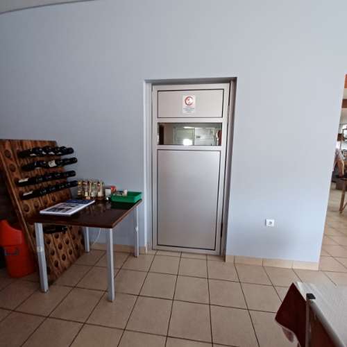 Trespasse Restaurante na Palhaça/Oliveira do Bairro