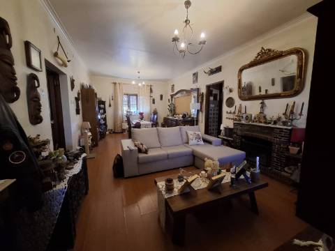 Moradia Isolada Térrea T4 na Mamarrosa