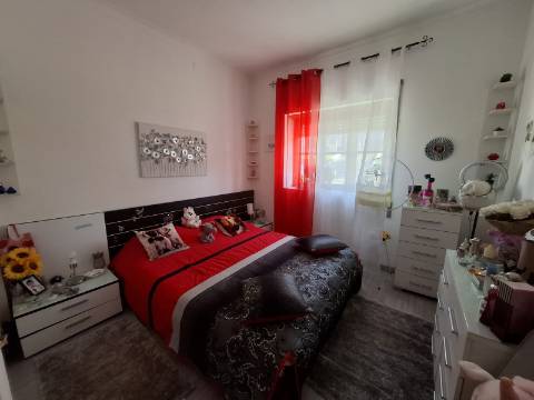 Moradia Isolada Térrea T4 na Mamarrosa