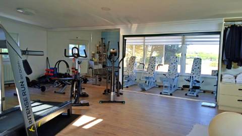 Moradia T3 com piscina + Lote de terreno em Terrugem, Sintra