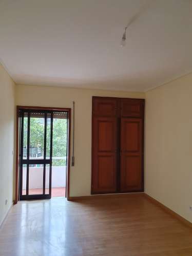 Apartamento T3 - Forca - Arrenda-se