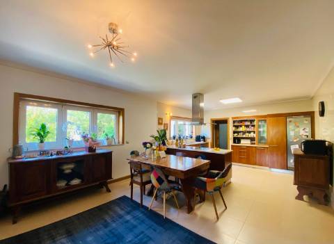 Moradia T6 Isolada na Palhaça