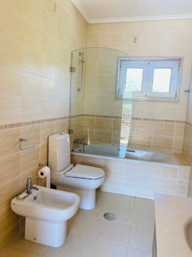 Moradia T6 Isolada na Palhaça