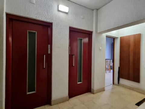 Apartamento T1 com Varanda | Remodelado e Equipado | Bonfim