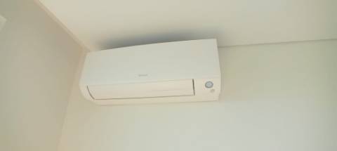 APARTAMENTO T1 COM VARANDA NAS BARROCAS