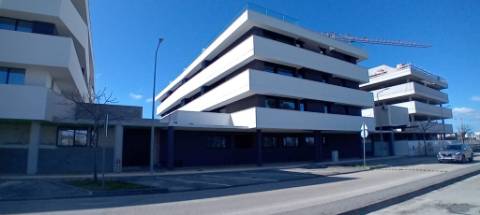 APARTAMENTO T1 COM VARANDA NAS BARROCAS