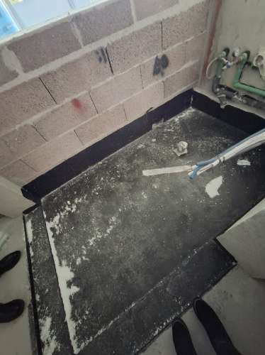 APARTAMENTO T1 COM VARANDA NAS BARROCAS