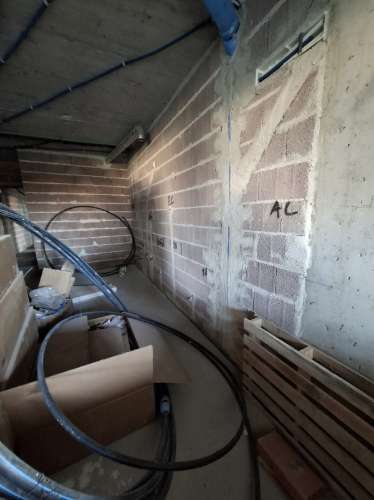 APARTAMENTO T1 COM VARANDA NAS BARROCAS