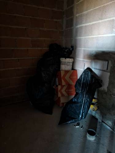 APARTAMENTO T1 COM VARANDA NAS BARROCAS