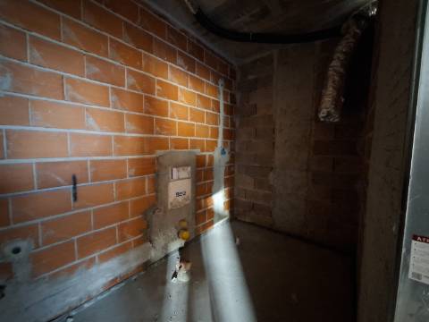 APARTAMENTO T1 COM TERRAÇO NAS BARROCAS