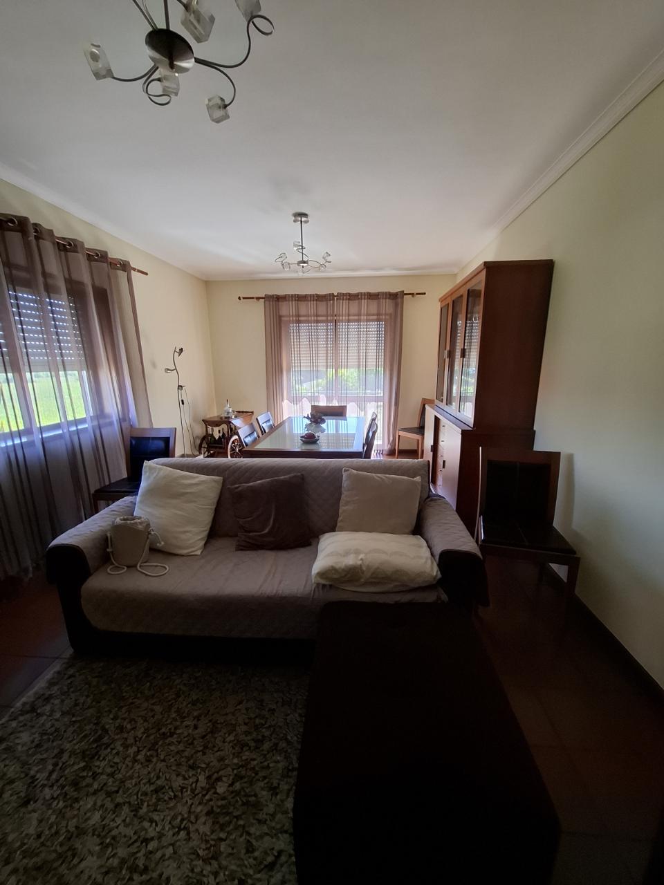 Moradia T3 Isolada na Costa do Valado