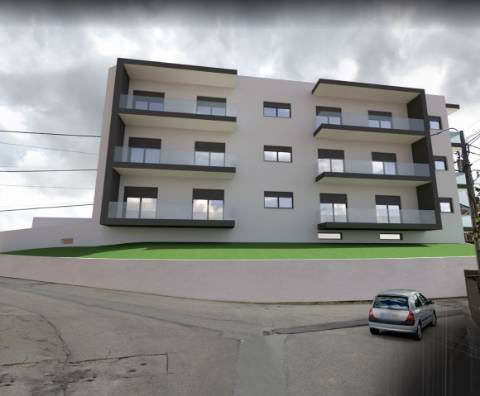 Apartamento T2 em Nogueira do Cravo, Oliveira de Azeméis