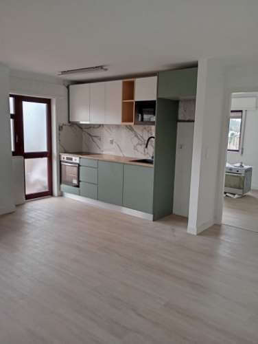 Apartamento T2 remodelado no Rio Tinto