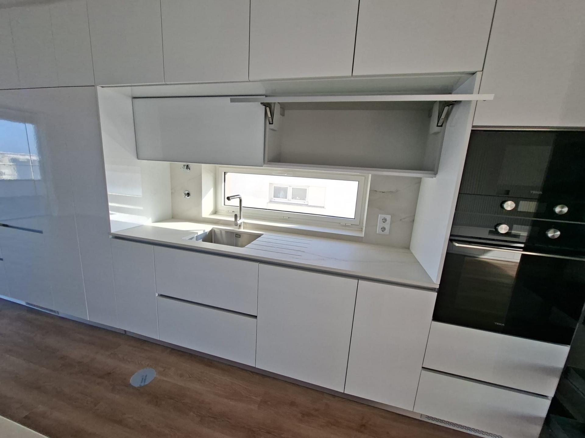 Apartamento T3+1 Duplex Novo - Primeira Linha de Mar | Costa Nova