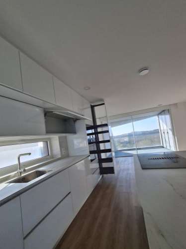 Apartamento T3+1 Duplex Novo - Primeira Linha de Mar | Costa Nova