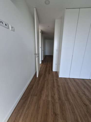 Apartamento T3+1 Duplex Novo - Primeira Linha de Mar | Costa Nova
