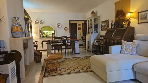 Apartamento T1+1 em Vila Moura