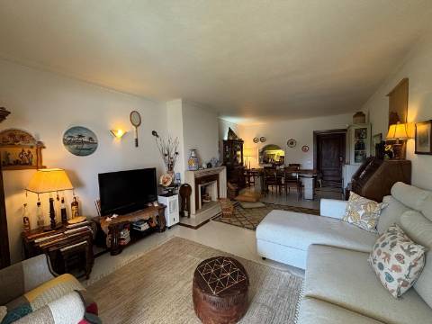 Apartamento T1+1 em Vila Moura