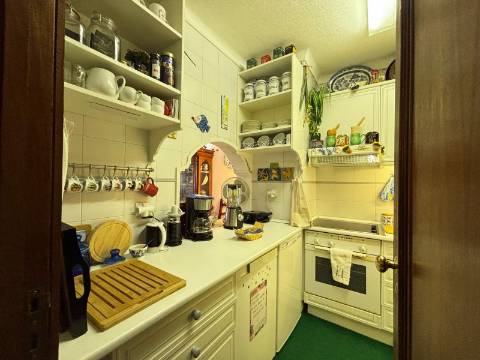 Apartamento T1+1 em Vila Moura