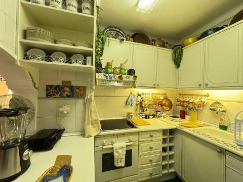 Apartamento T1+1 em Vila Moura