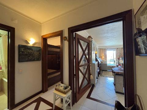 Apartamento T1+1 em Vila Moura