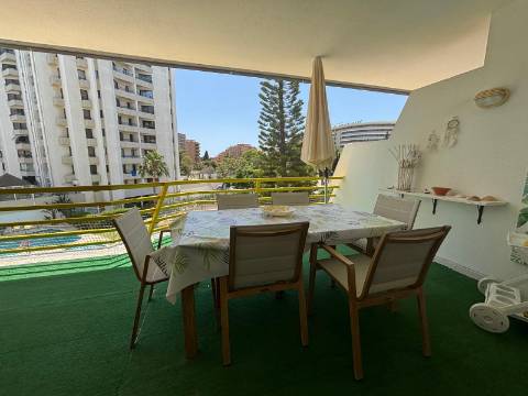 Apartamento T1+1 em Vila Moura