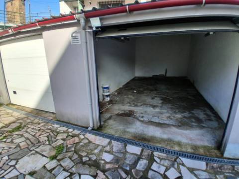 Andar Moradia T3 Renovado em São Cosme (Gondomar)