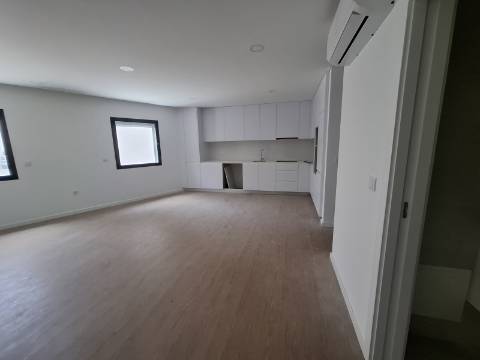 Apartamento T1 + 1 em Esgueira, Aveiro
