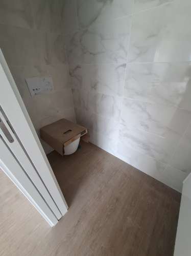 Apartamento T2 + 1 com varanda em Esgueira, Aveiro
