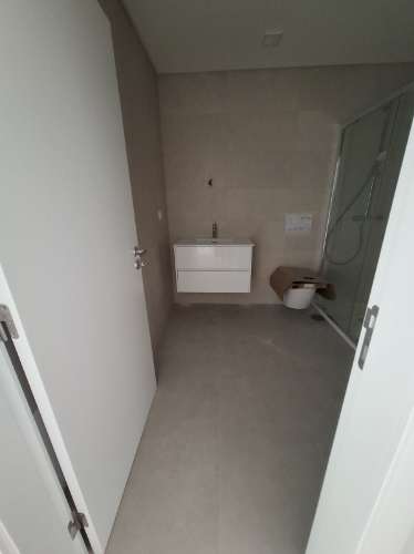 Apartamento T2 + 1 com varanda em Esgueira, Aveiro