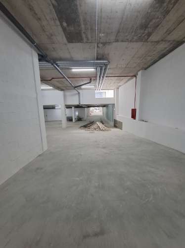 Apartamento T2 + 1 com varanda em Esgueira, Aveiro