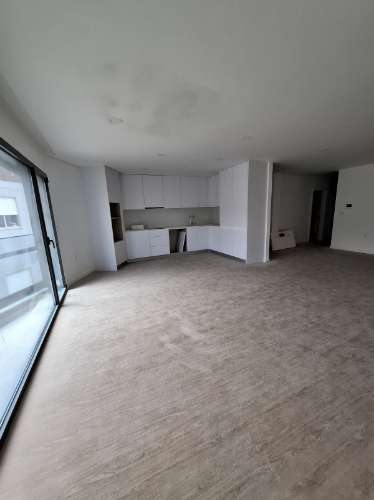 Apartamento T3 + Duplex Amplo + Terraço na Cobertura em Esgueira, Aveiro