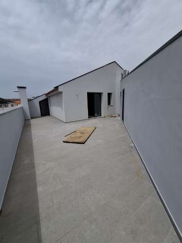 Apartamento T3 + Duplex Amplo + Terraço na Cobertura em Esgueira, Aveiro