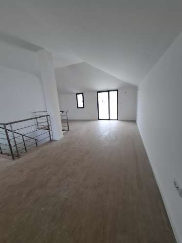 Apartamento T2 + Duplex Amplo + Terraço na Cobertura em Esgueira, Aveiro