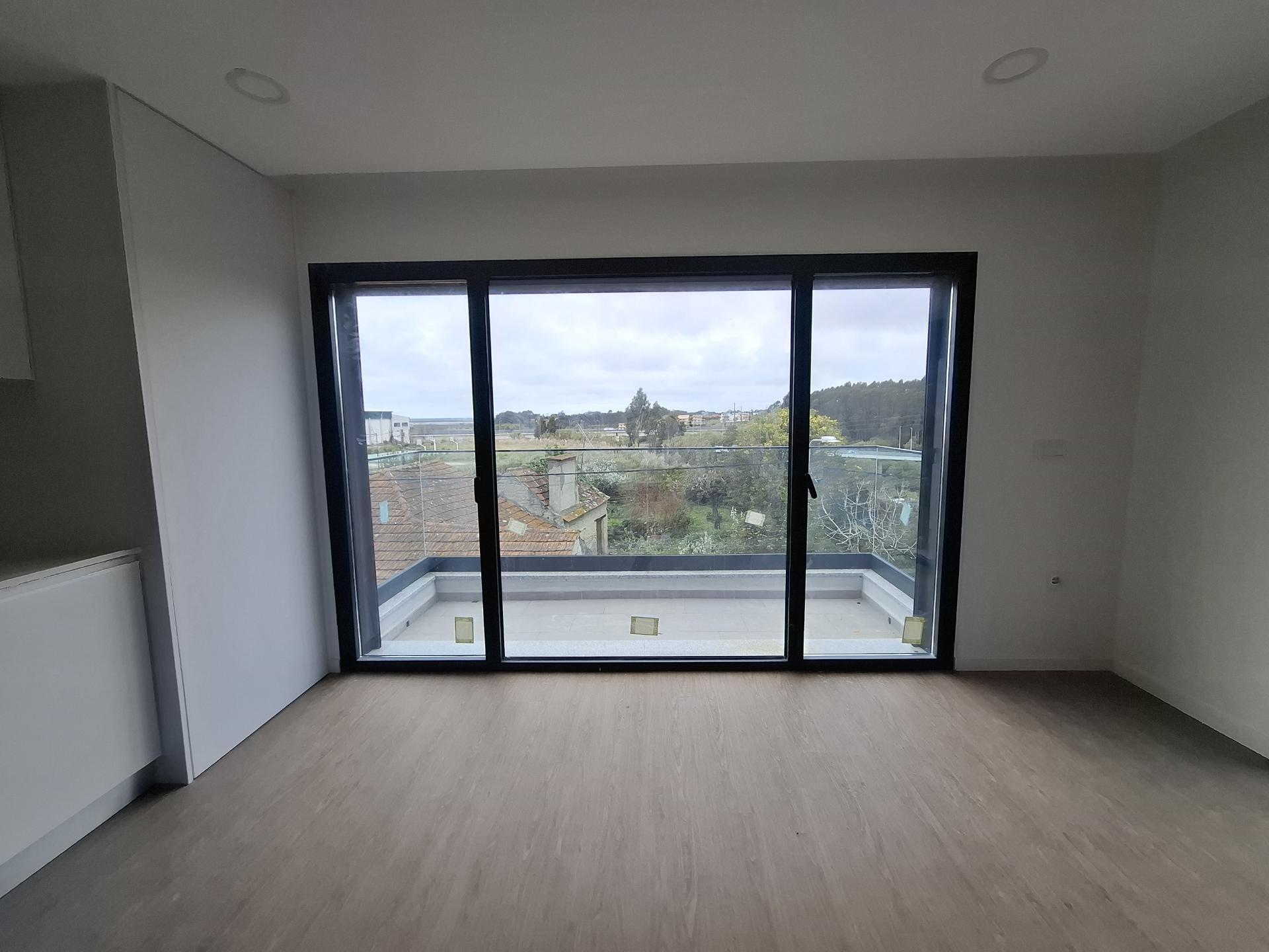 Apartamento T2 + Duplex Amplo + Terraço na Cobertura em Esgueira, Aveiro