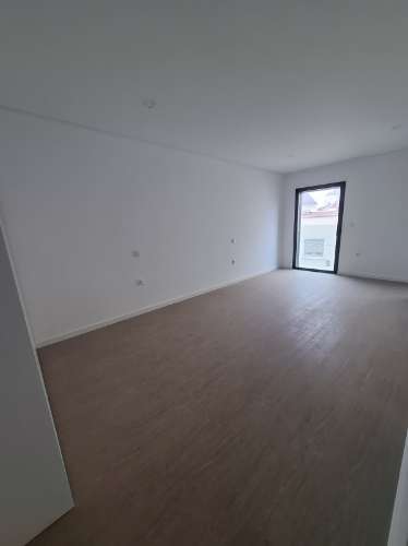 Apartamento T2 + Duplex Amplo + Terraço na Cobertura em Esgueira, Aveiro