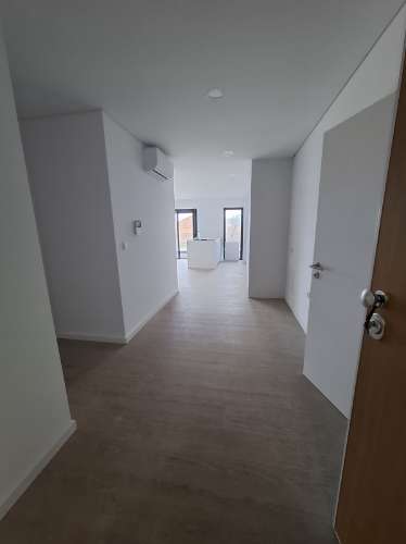 Apartamento T3 + Varanda em Esgueira, Aveiro