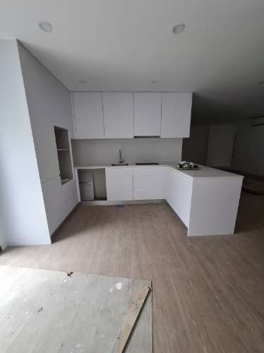 Apartamento T2 com Terraço no R/Chão em Esgueira, Aveiro