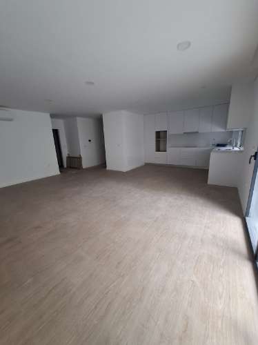 Apartamento T2 + Terraço no R/Chão em Esgueira, Aveiro