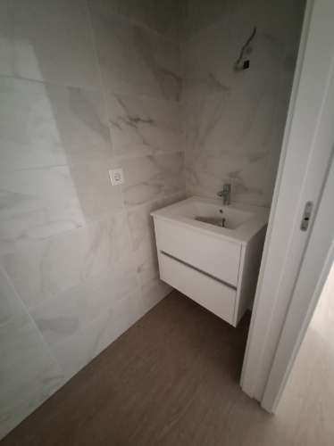 Apartamento T2 + Terraço no R/Chão em Esgueira, Aveiro