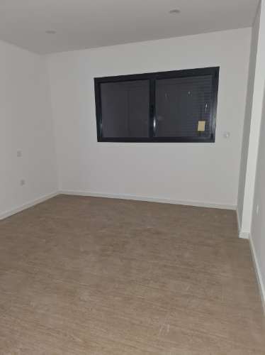 Apartamento T2 + Terraço no R/Chão em Esgueira, Aveiro