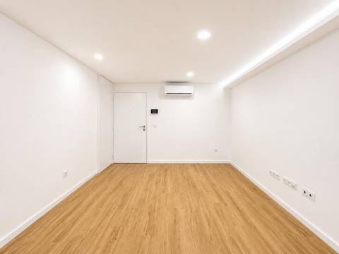 Apartamento T1 Novo situado no Centro de Aveiro