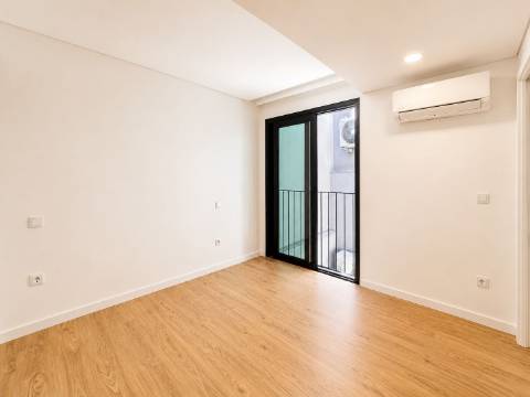 Apartamento T1 Novo situado no Centro de Aveiro