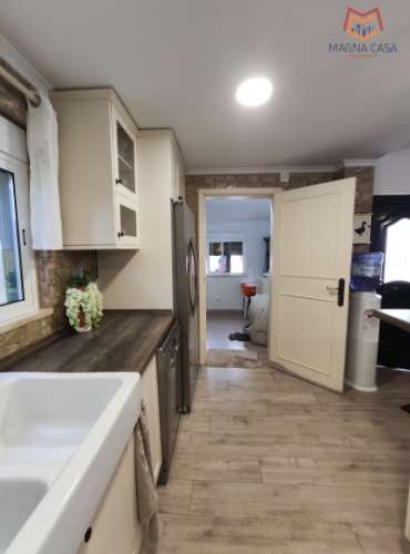 Luxuosa Quinta T3 com piscina e amplo terreno em Terrugem, Sintra - O seu refúgio perfeito.