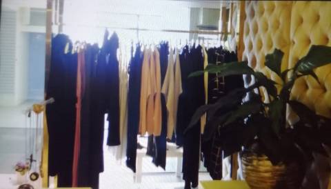 Loja no Centro Comercial das Palmeiras em Oeiras