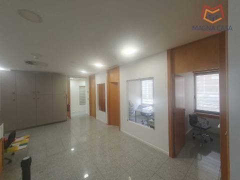 Escritório Olivais Shopping Spacio