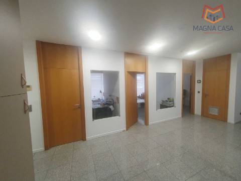 Escritório Olivais Shopping Spacio