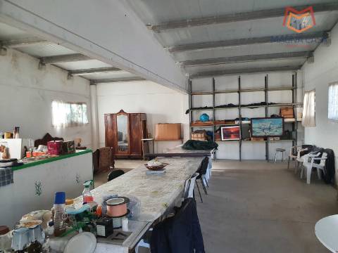 Terreno em Salemas Lousa, Loures