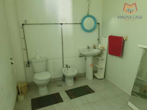 Terreno em Salemas Lousa, Loures