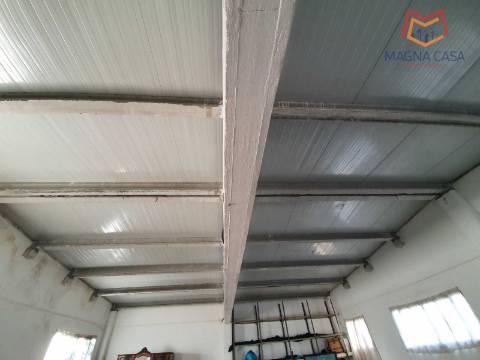 Terreno em Salemas Lousa, Loures